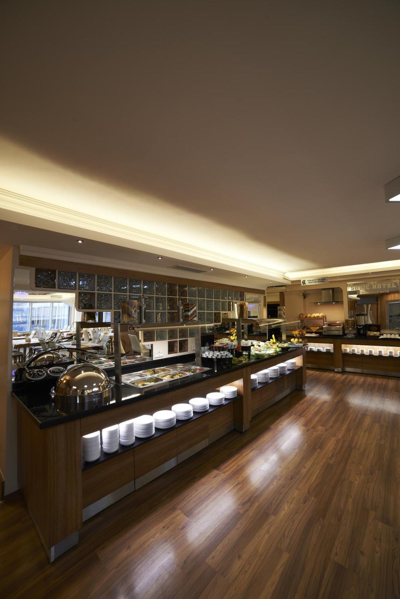 Soyic Hotel Eskişehir Esterno foto