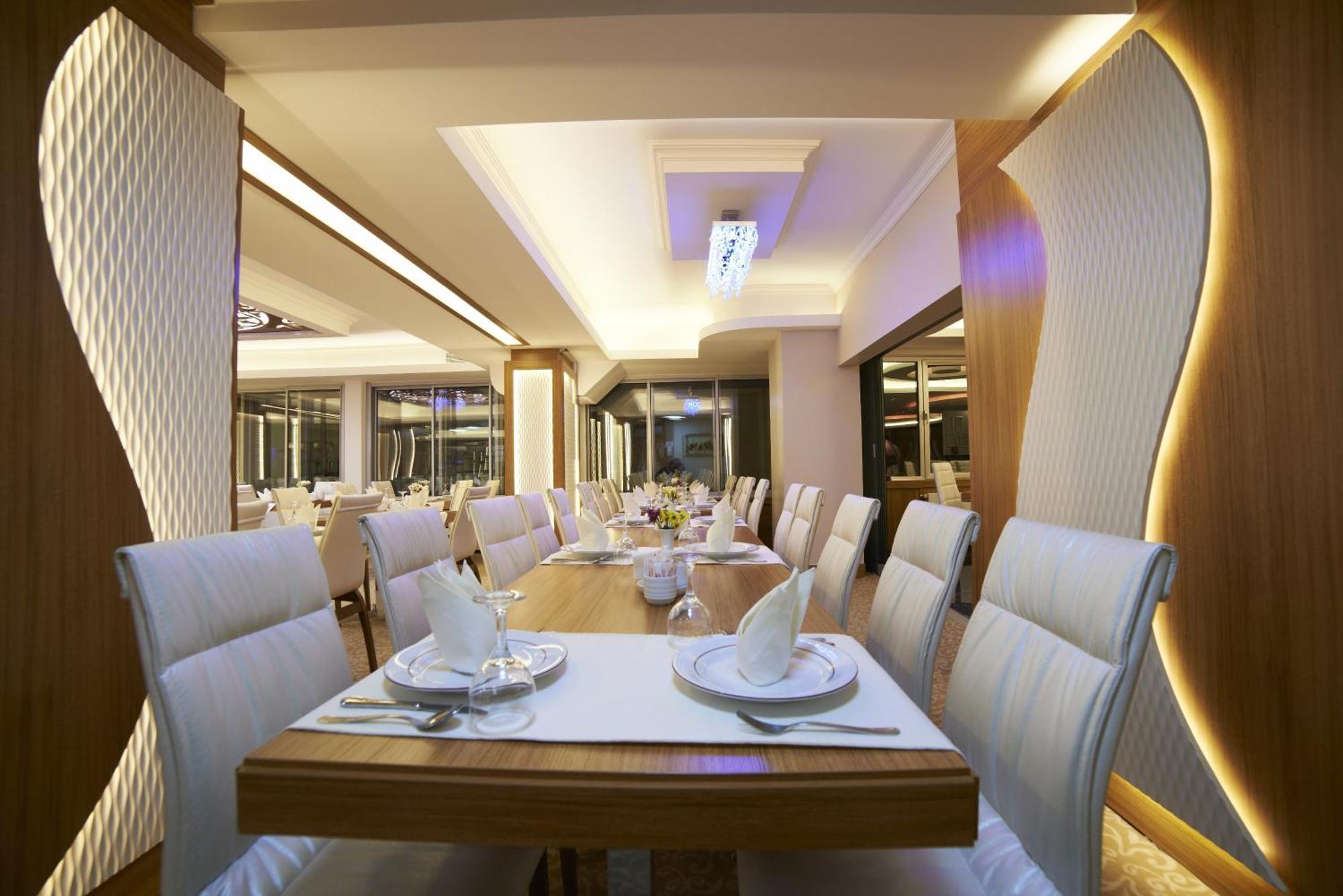 Soyic Hotel Eskişehir Esterno foto