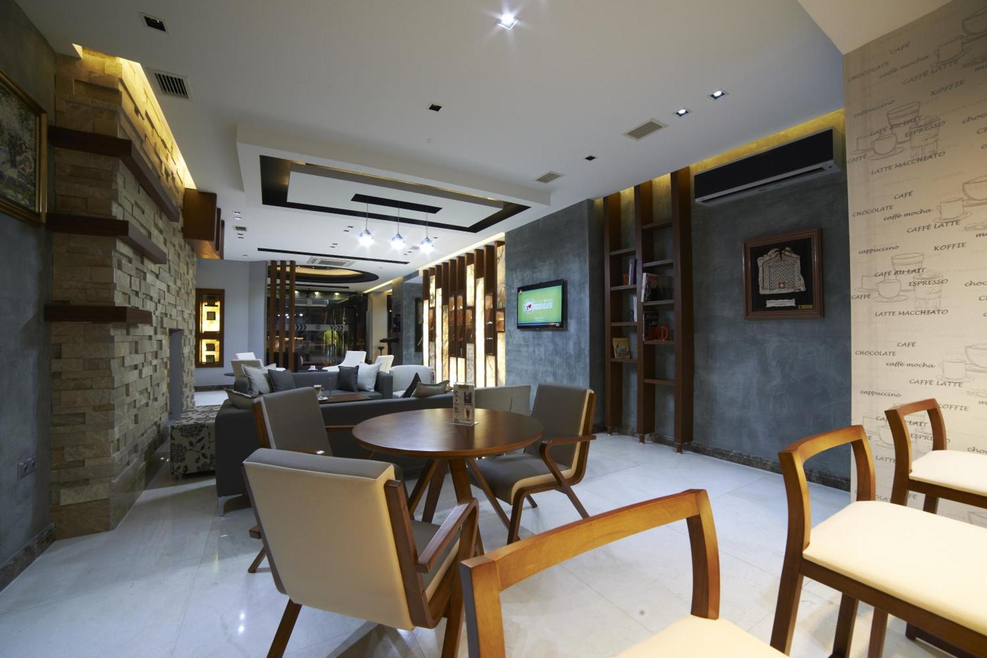 Soyic Hotel Eskişehir Esterno foto