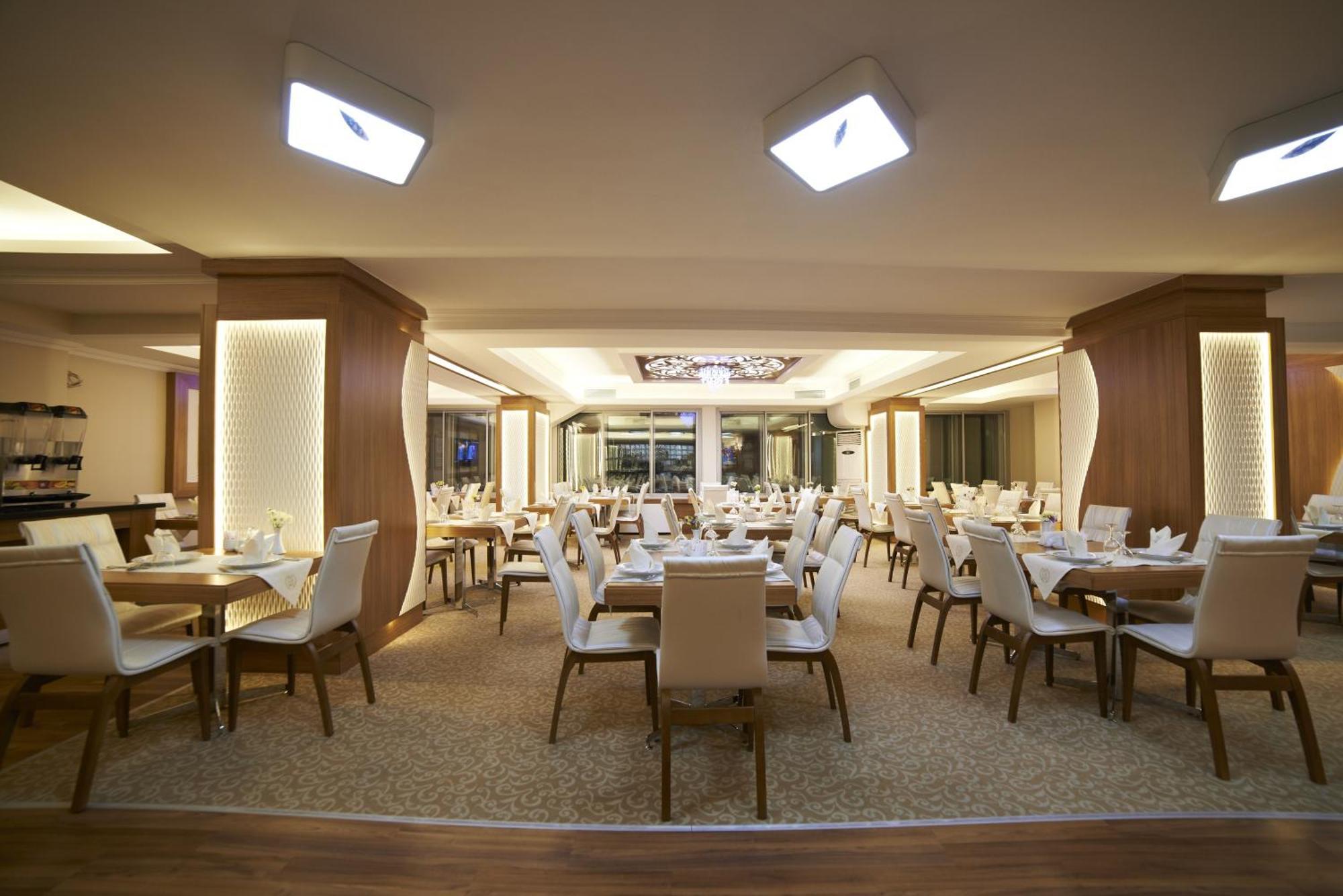 Soyic Hotel Eskişehir Esterno foto
