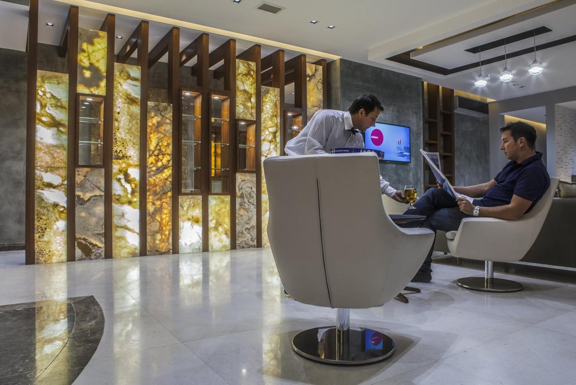 Soyic Hotel Eskişehir Esterno foto