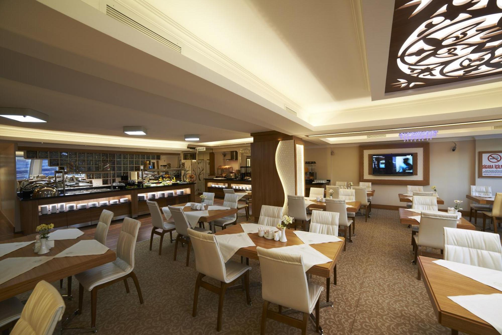 Soyic Hotel Eskişehir Esterno foto